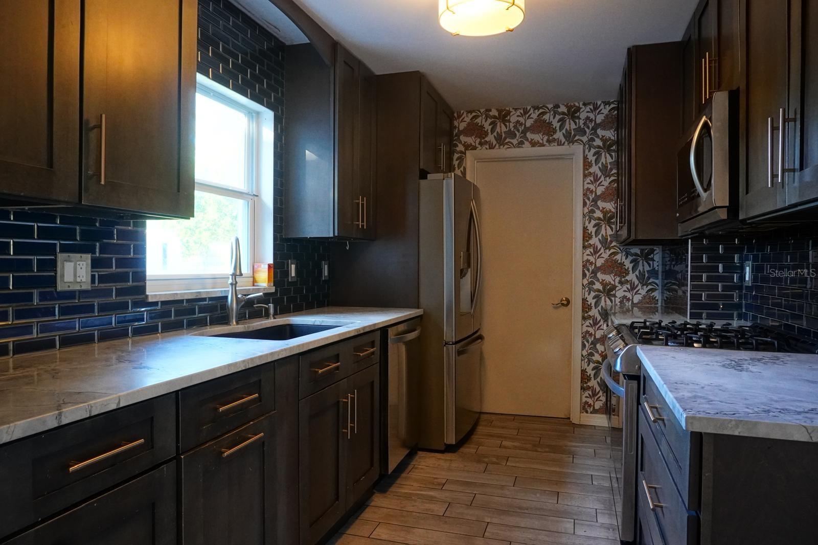 LAKE WAYMAN HEIGHTS - Residential