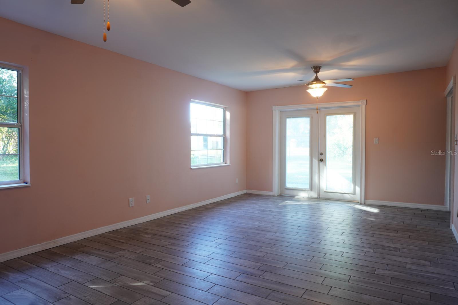 LAKE WAYMAN HEIGHTS - Residential