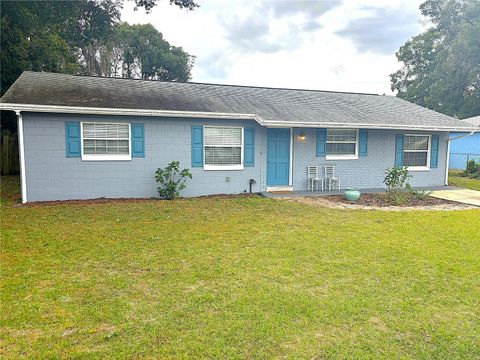 Photo of 668 Georgia Avenue, Longwood, FL 32750 (MLS # O6364342)