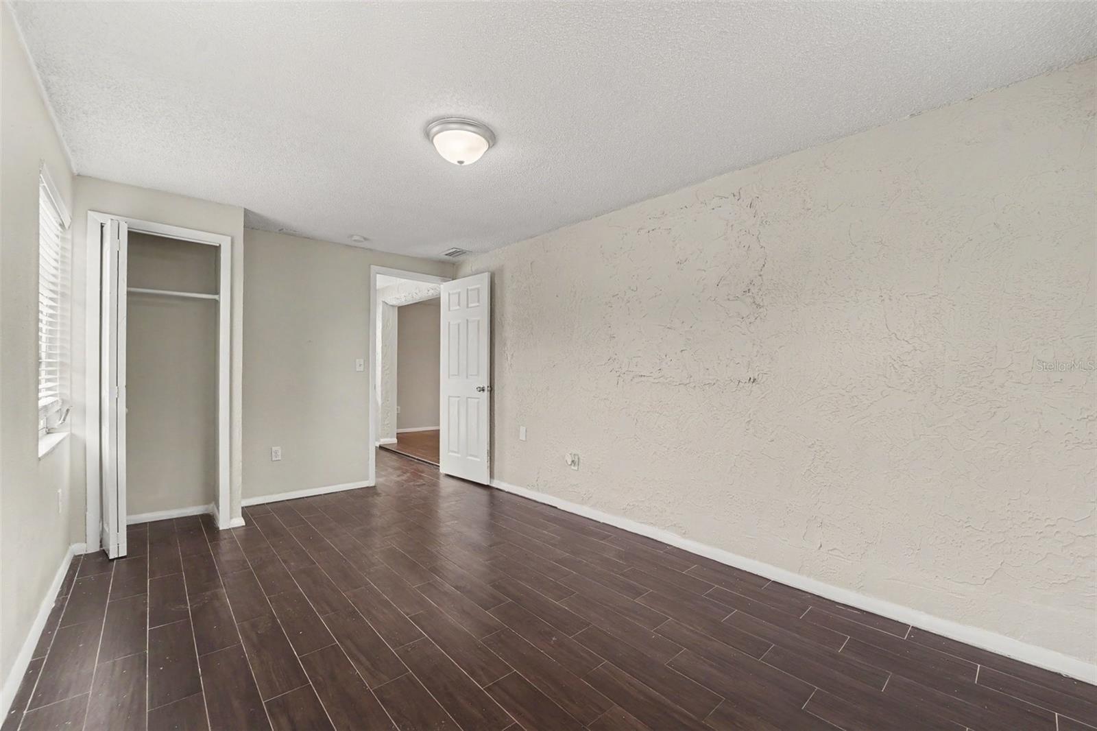 EMBASSY HILLS - Residential