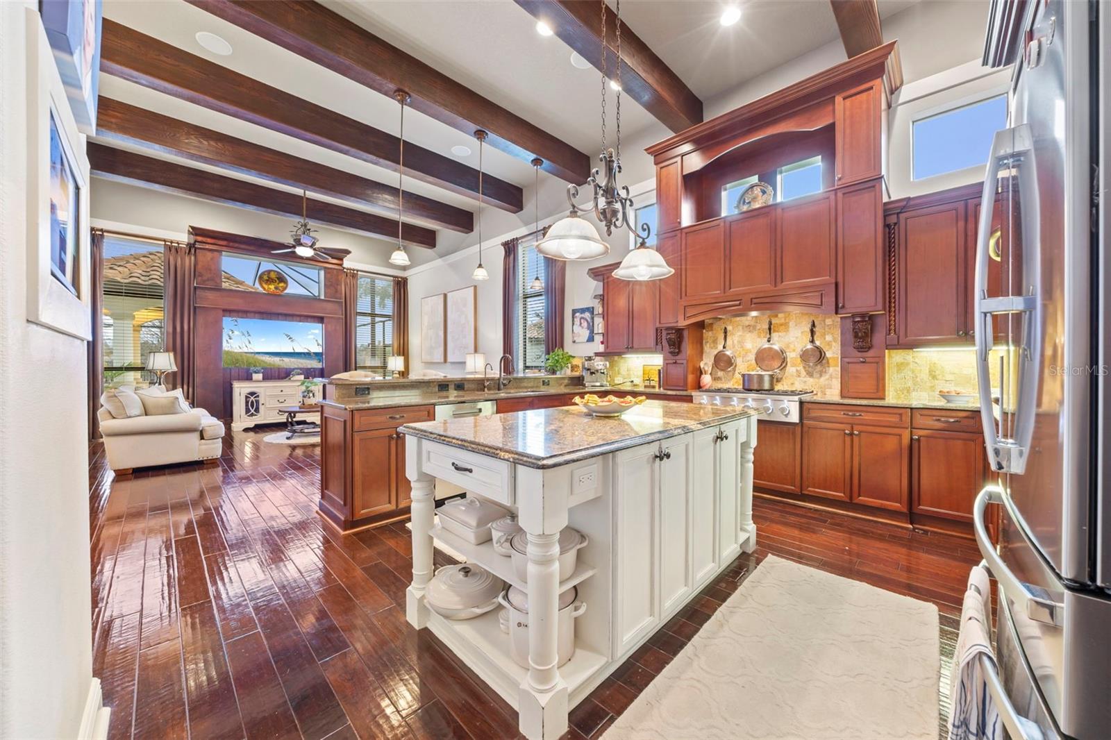 LADERA - Residential