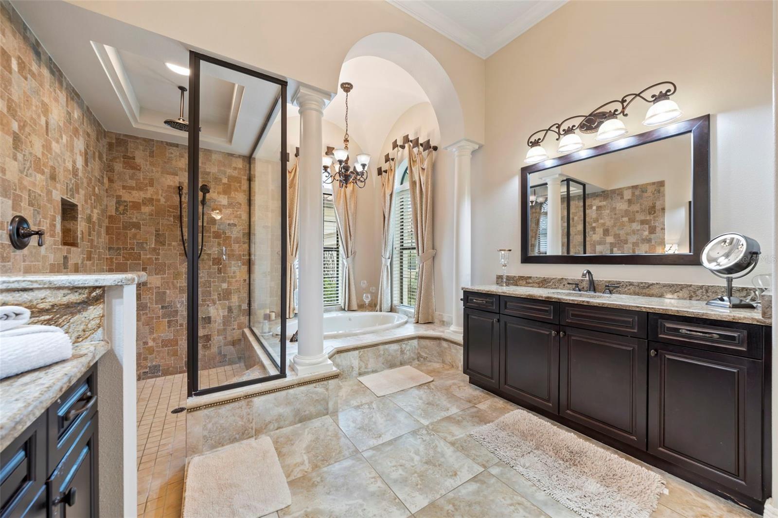 LADERA - Residential