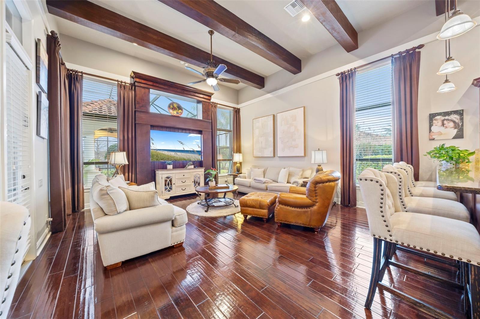 LADERA - Residential