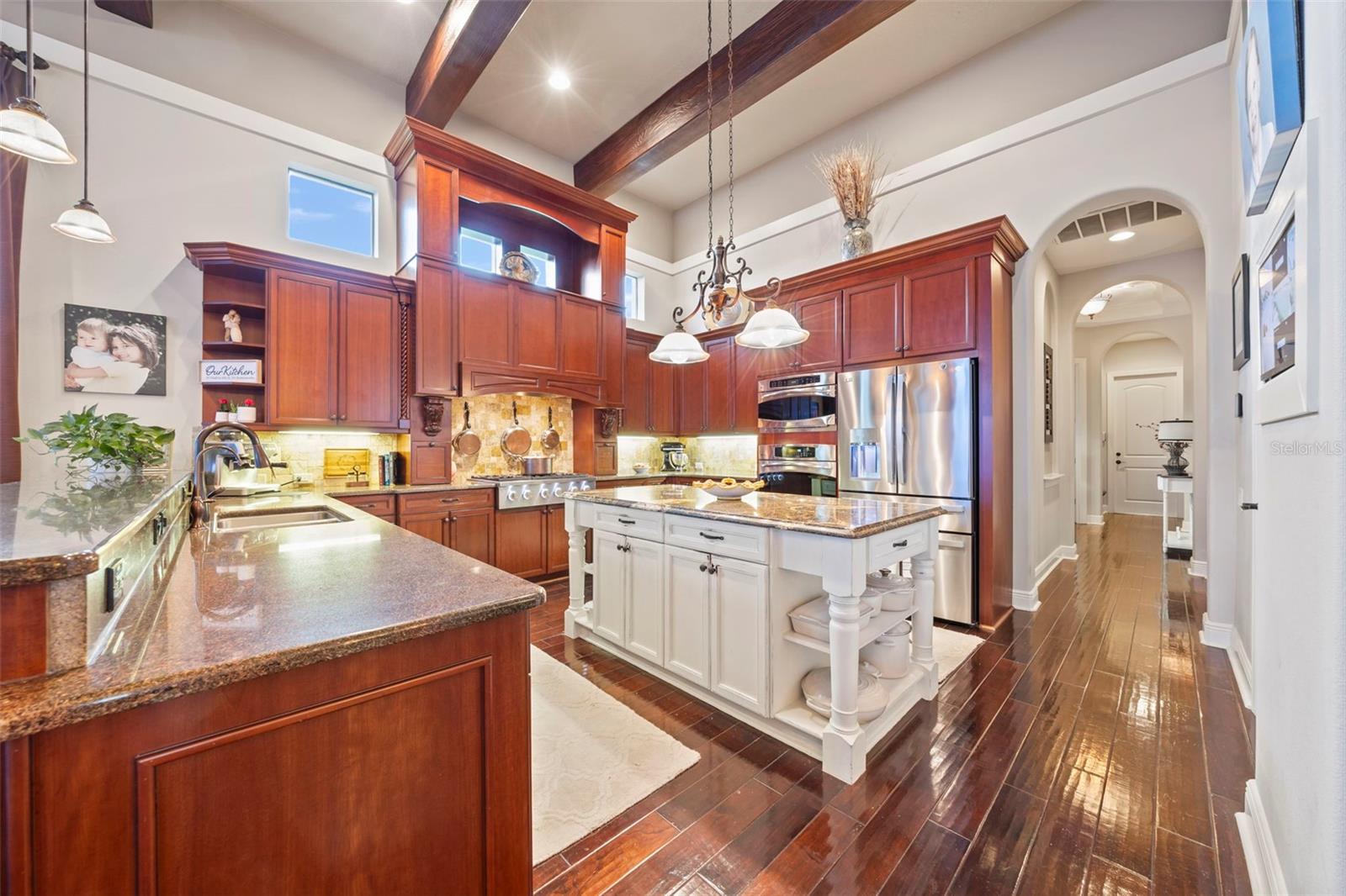 LADERA - Residential