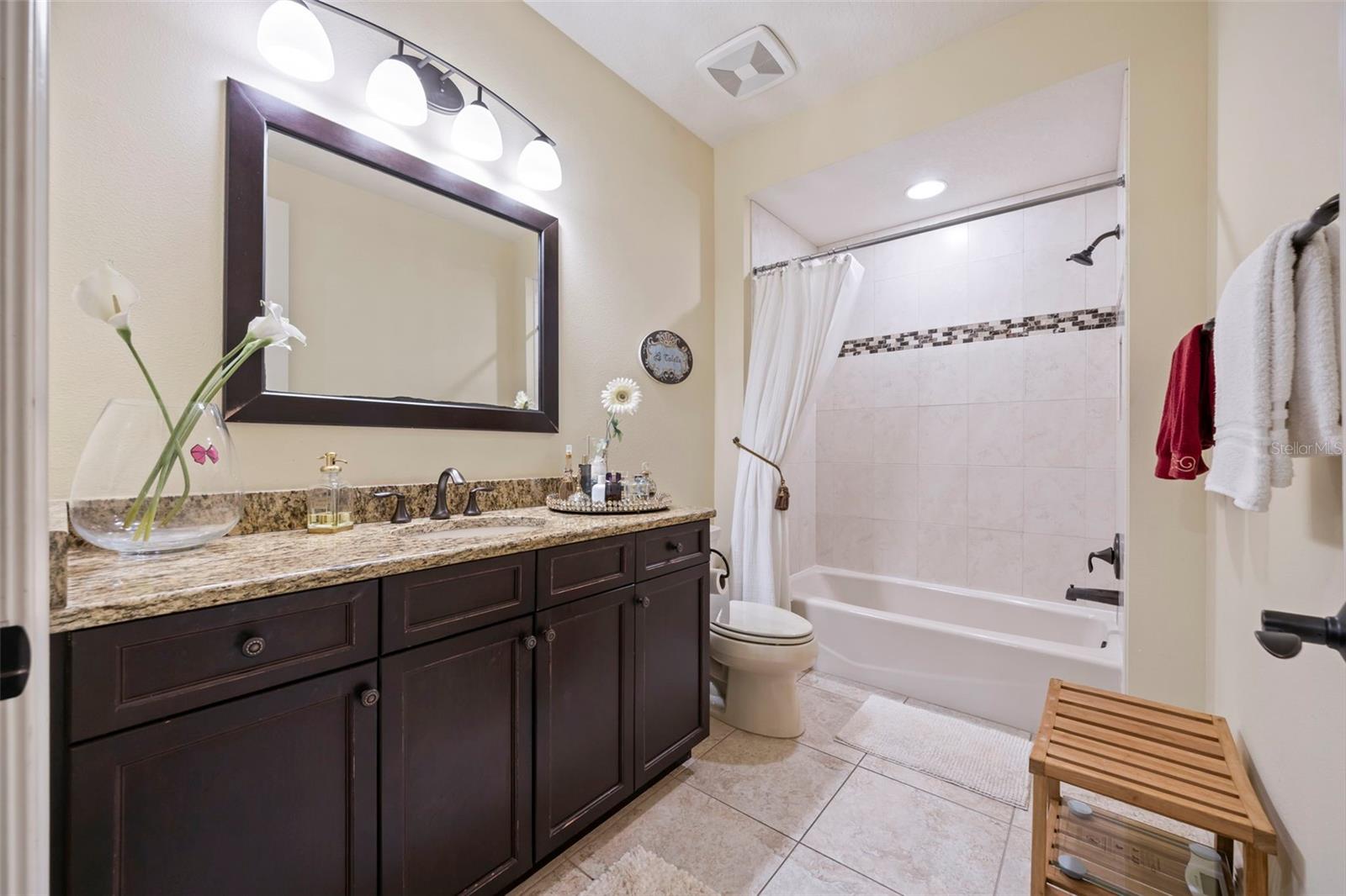 LADERA - Residential