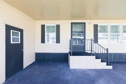 Photo of 438 Perch Place, Lakeland, FL 33801 (MLS # O6355545) Photo of 438 Perch Place, Lakeland, FL 33801 (MLS # O6355545)