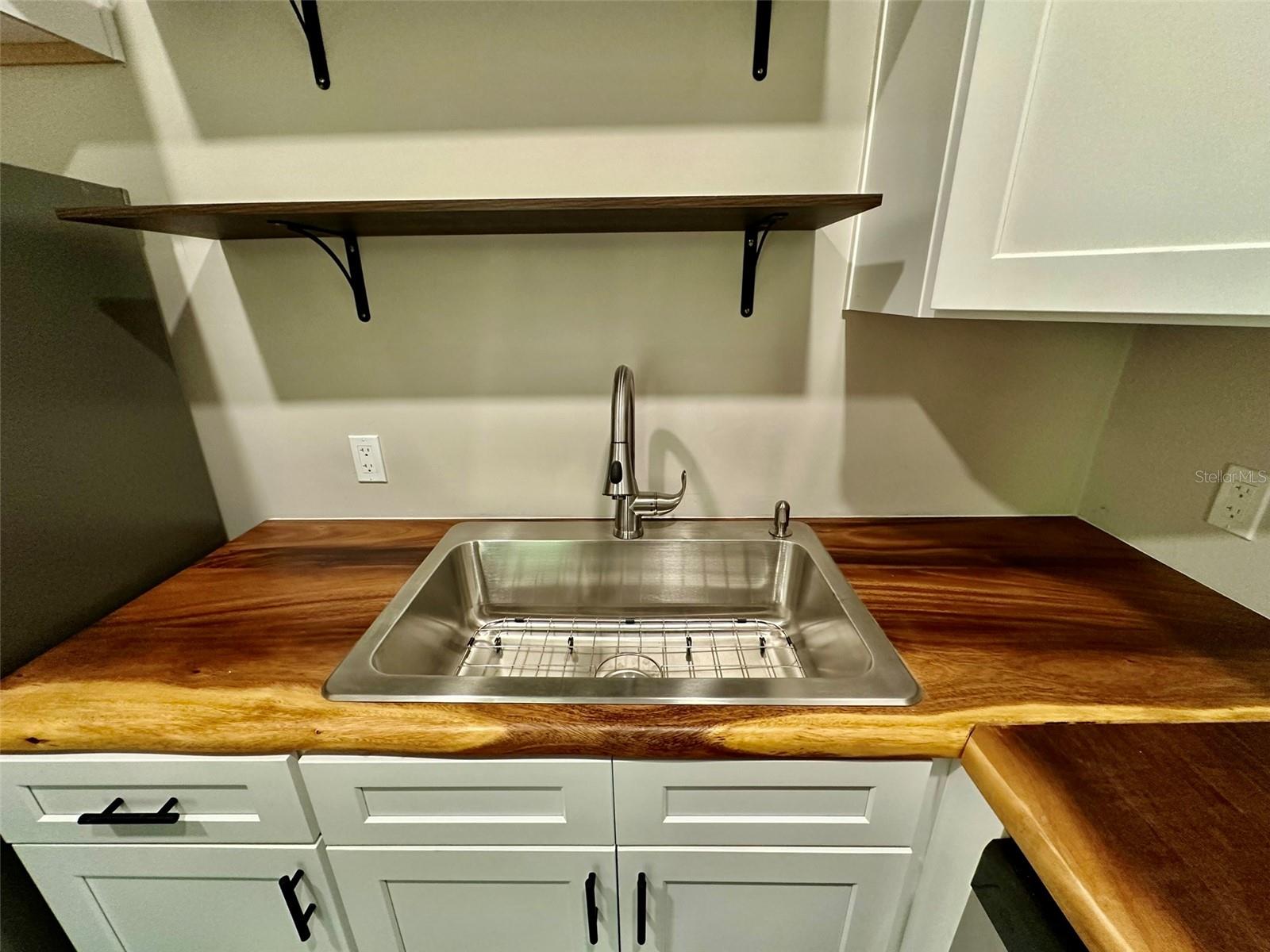 N/A - Residential Lease