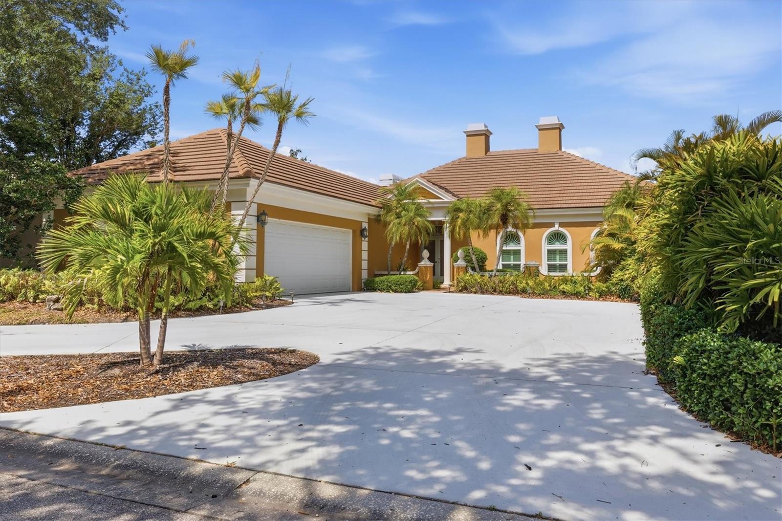 84 CAYMAN ISLES BOULEVARD