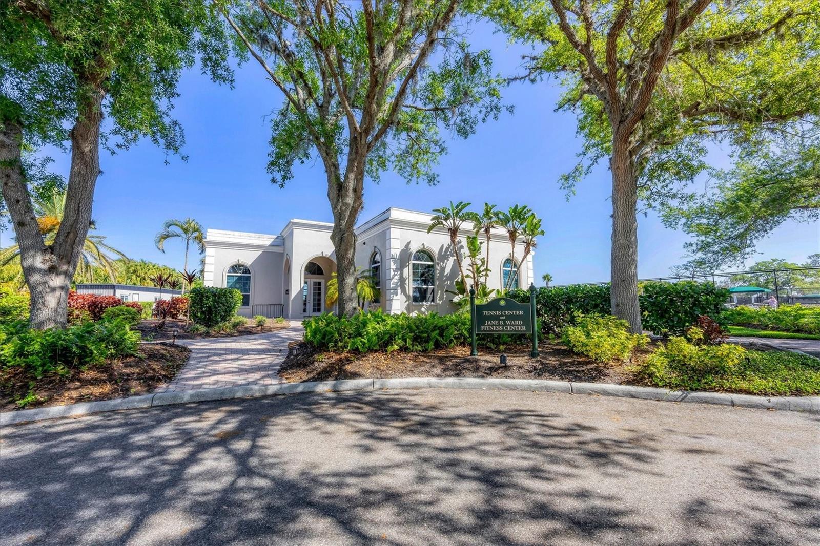 ENGLEWOOD GOLF COURSE - Residential