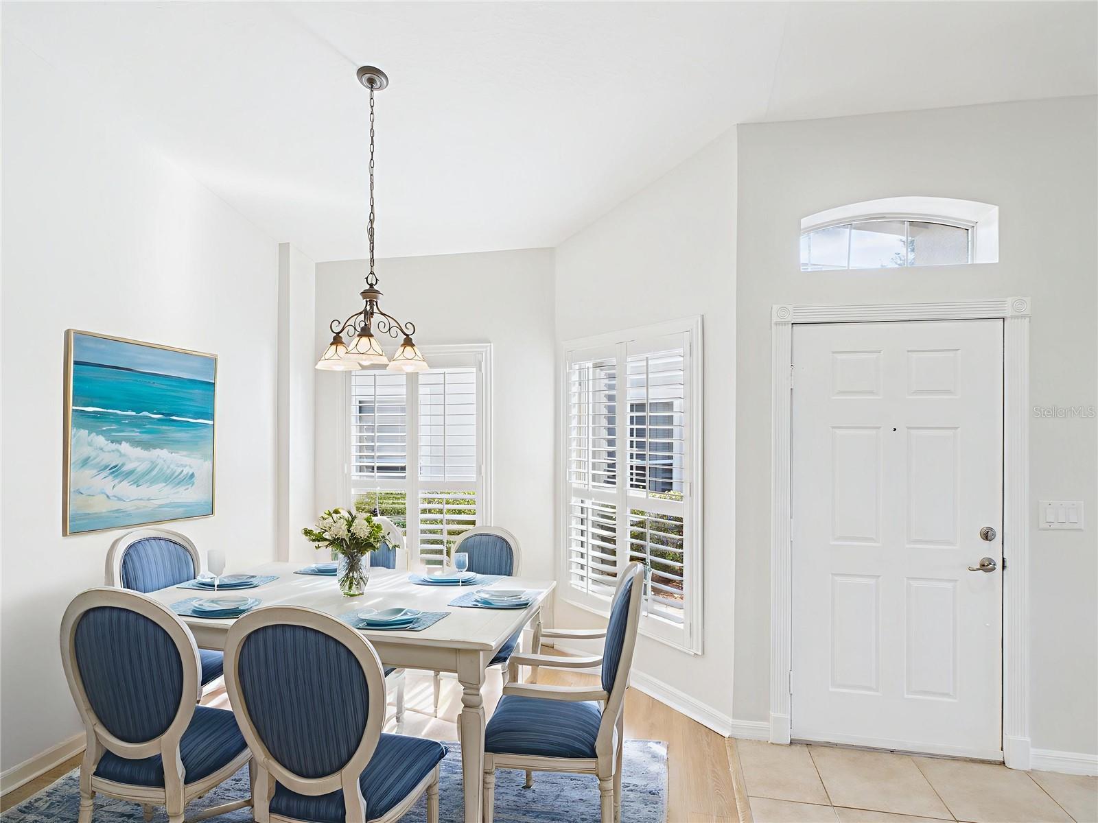 TRADITIONS PH 01 - Residential