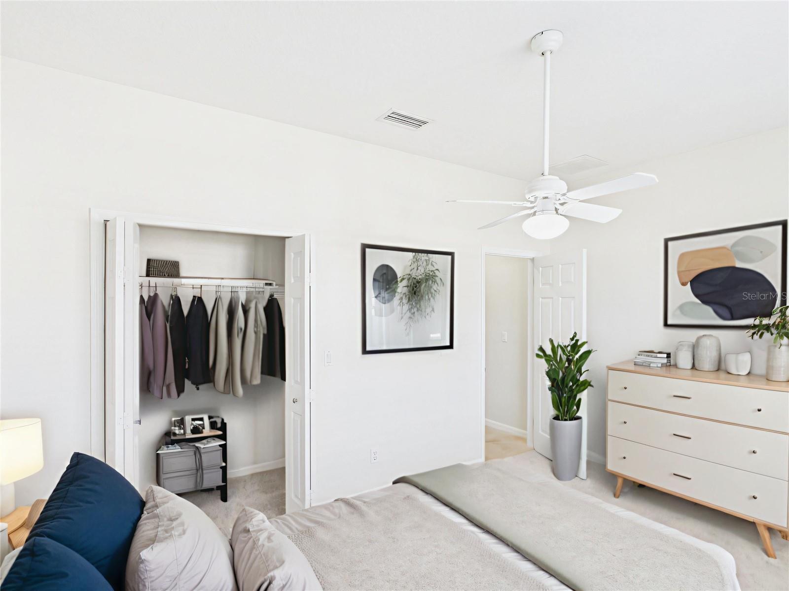 TRADITIONS PH 01 - Residential