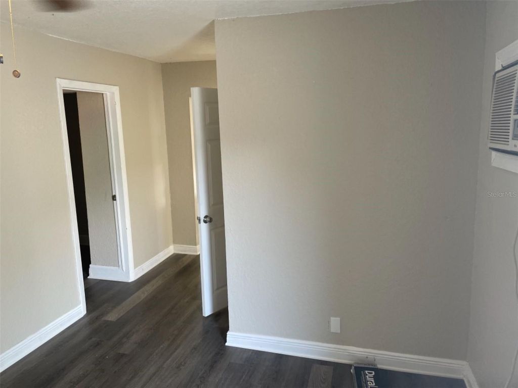 Photo of 1651 32nd Avenue N, St Petersburg, FL 33713 (MLS # TB8444052)