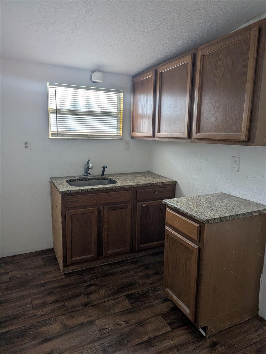 FAIRFIELD VIEW - Residential Lease