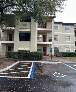 LOCATION!!! This fabulous upgraded 2-bed, 2-bath condo is located in the sought-after Blossom Park Villas community. It features tile floors, stone countertops, all appliances, and an open floor plan. Enjoy resort-style amenities like a pool, fitness center, and tennis courts. Just minutes from Walt Disney World, Sea World, and Celebration, with easy access to shopping, dining, and A-rated schools. The unit is ideal for a second home, rental, or primary residence.