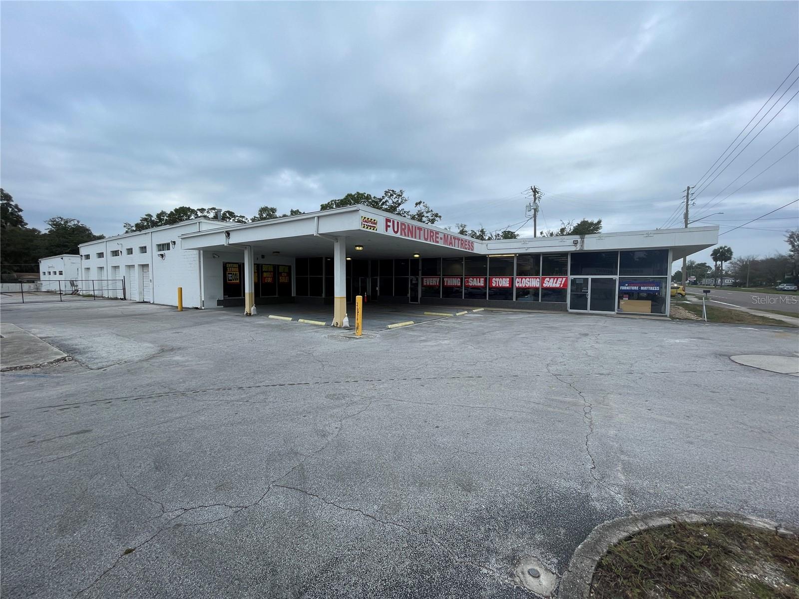 4222 NW 13TH STREET