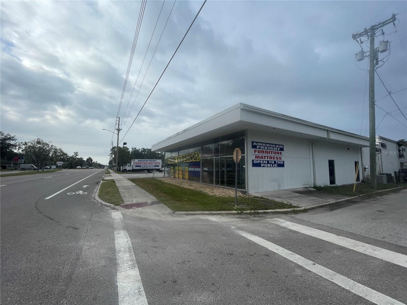4222 NW 13TH STREET