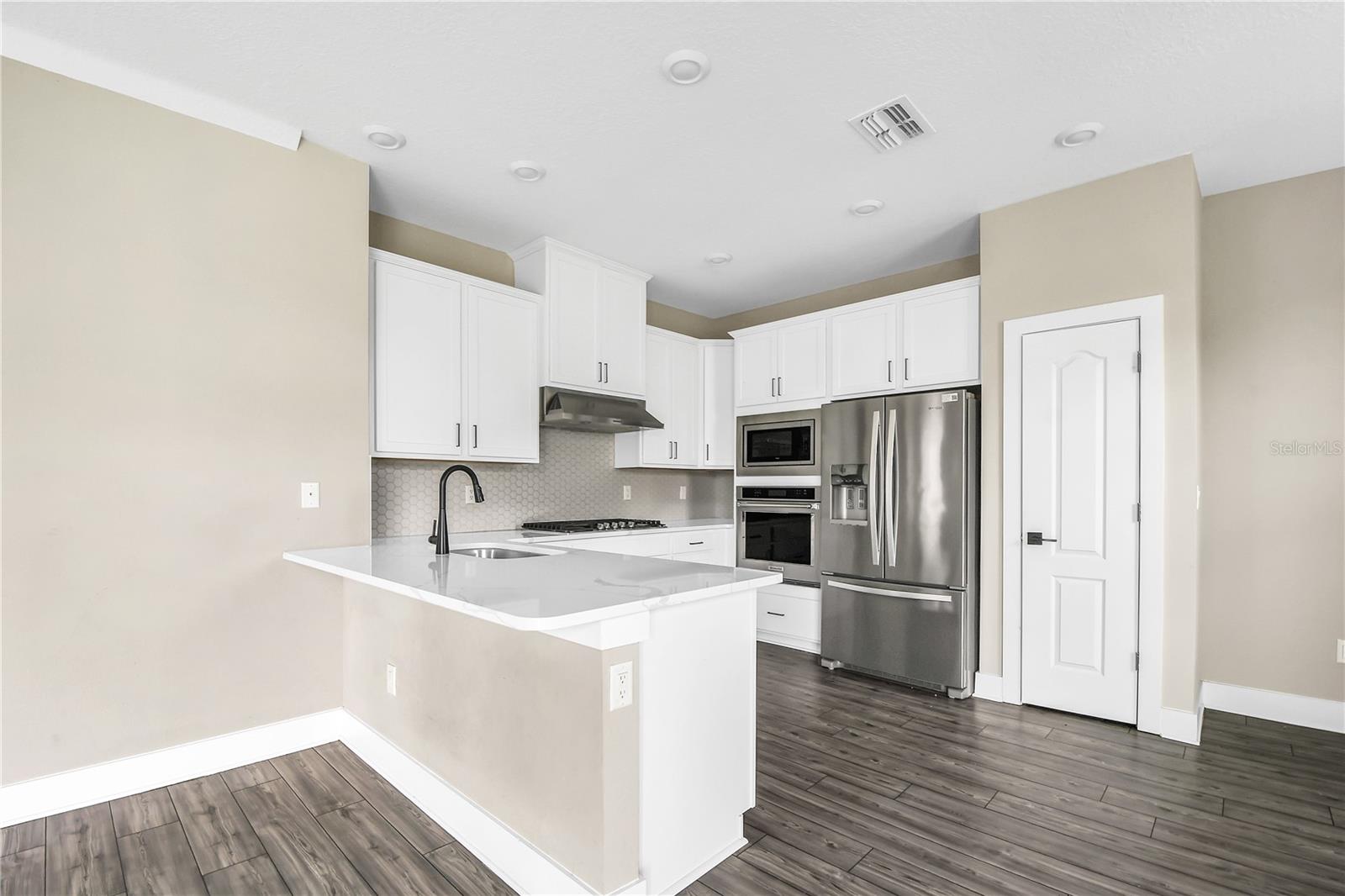 REUNION VILLAGE PH 3 REP - Residential Lease