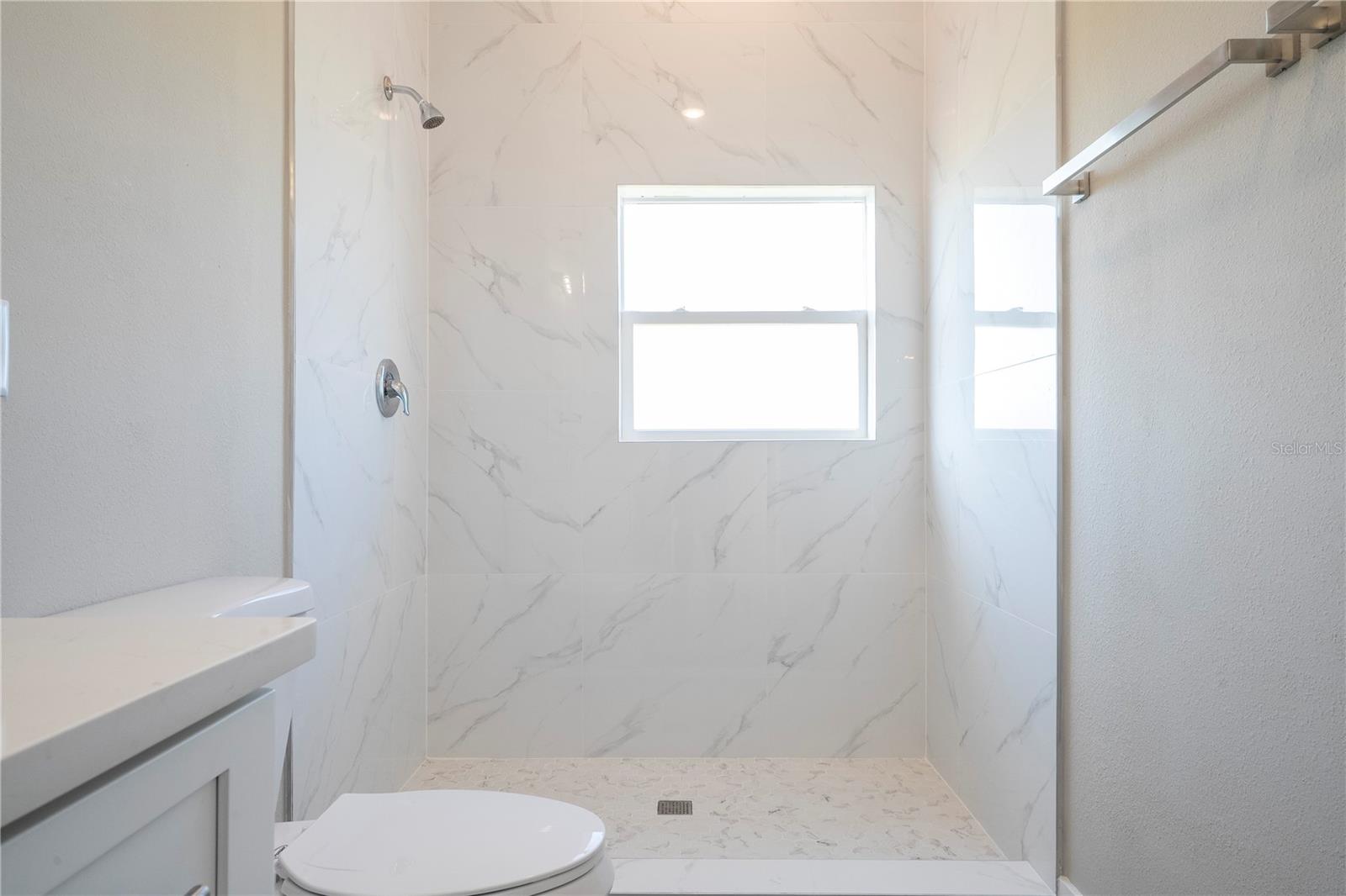 SPRING LAKE VILLAGE IV PB 9 PG 75 LOT 19 BLK F - Residential