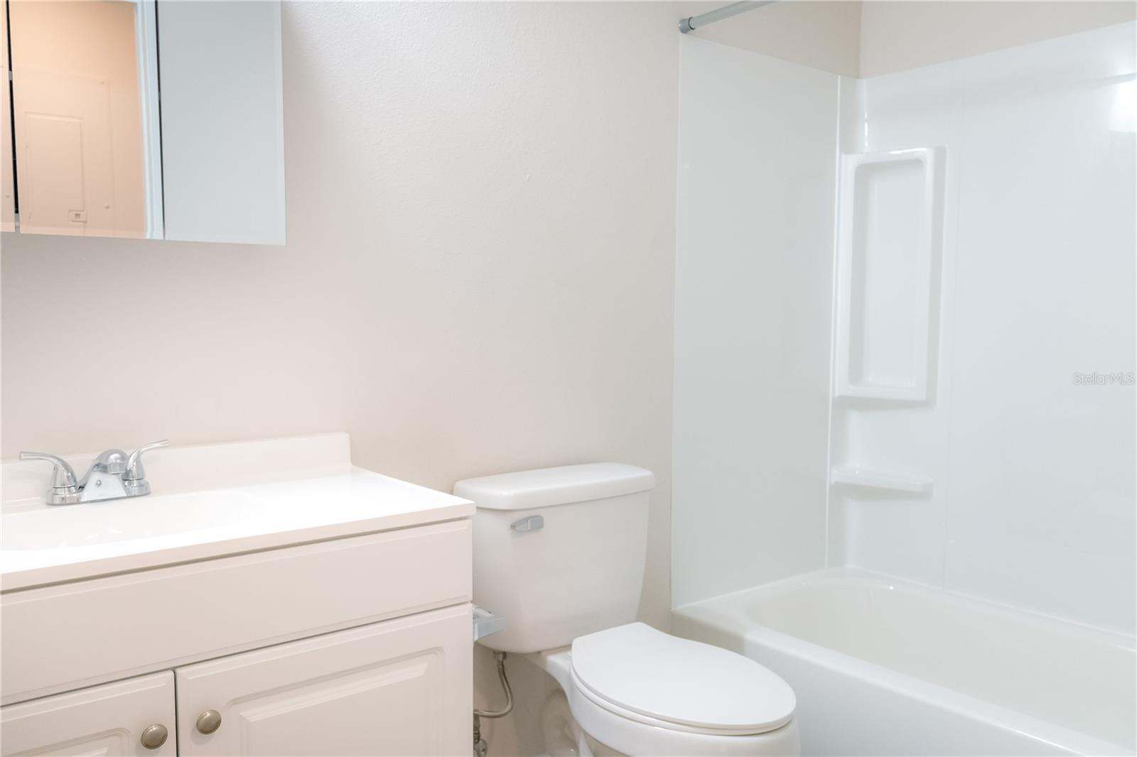 ACREAGE - Residential Income