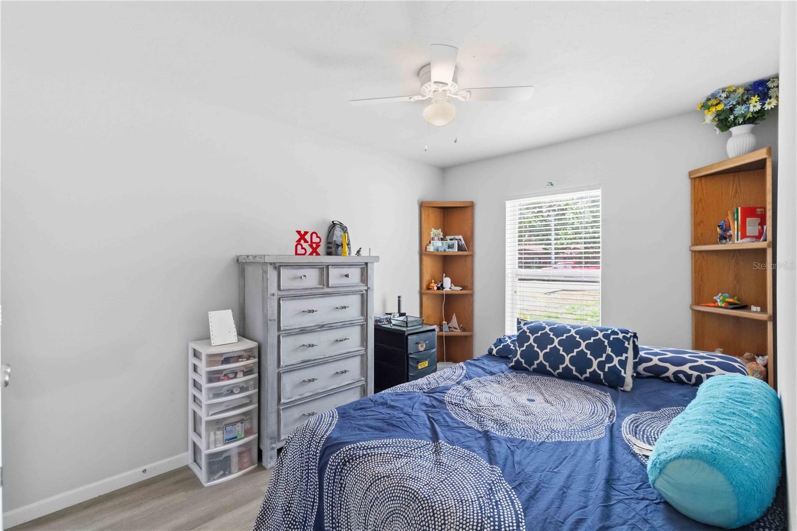 ACREAGE - Residential Income