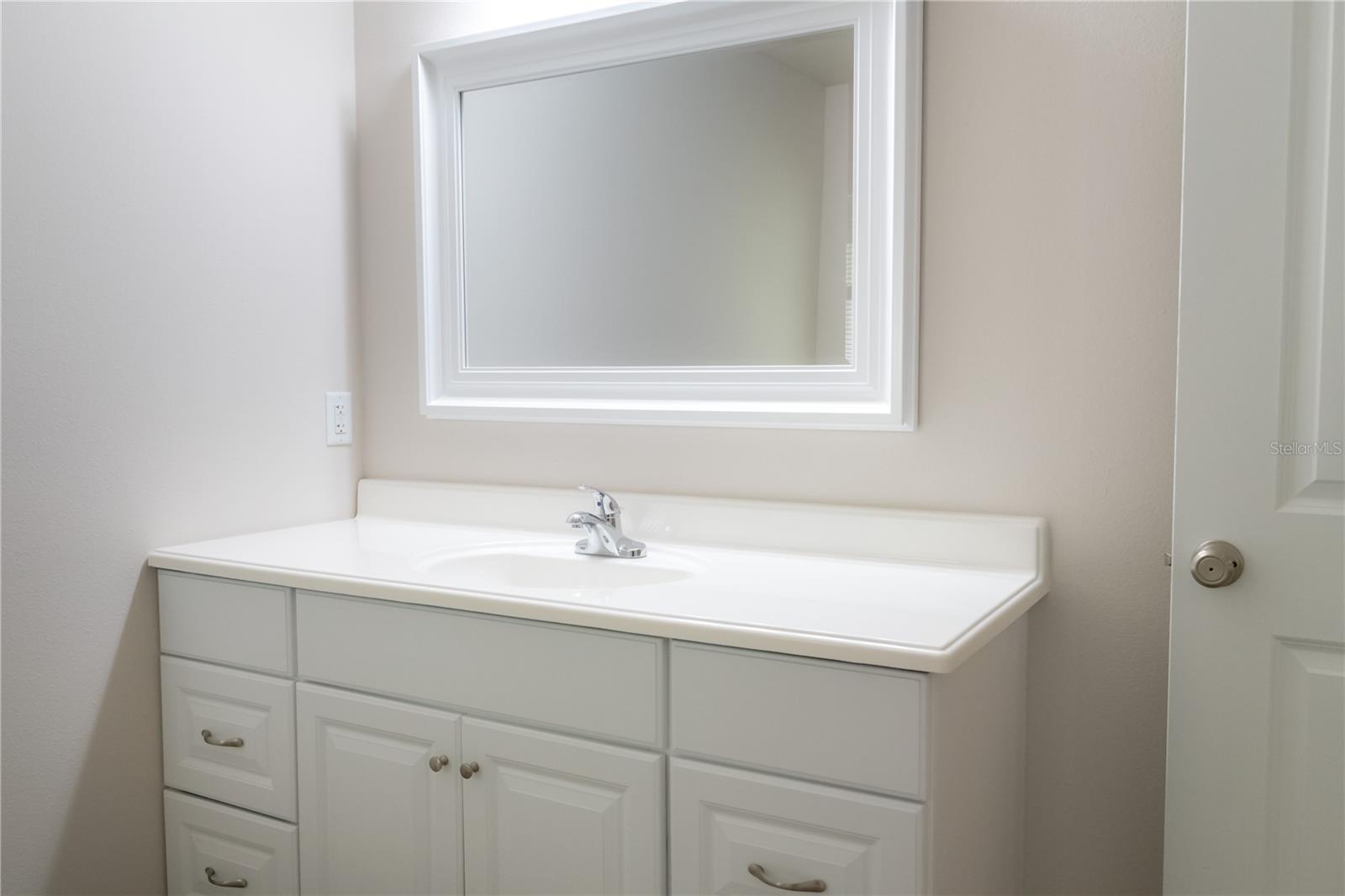 ACREAGE - Residential Income