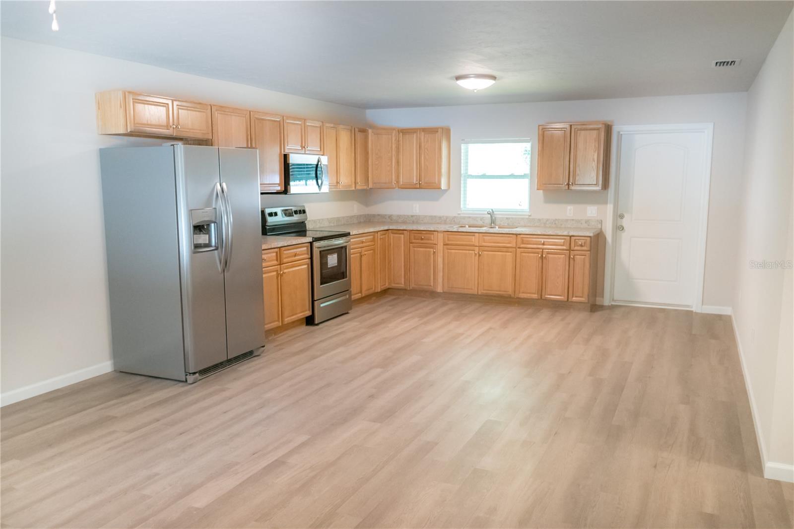 2311 54TH AVENUE DRIVE W