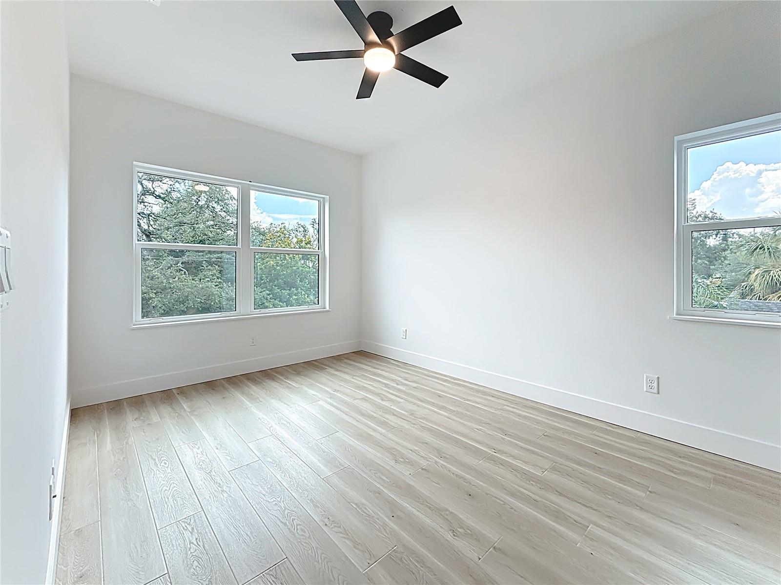 SAFETY HARBOR HEIGHTS - Residential