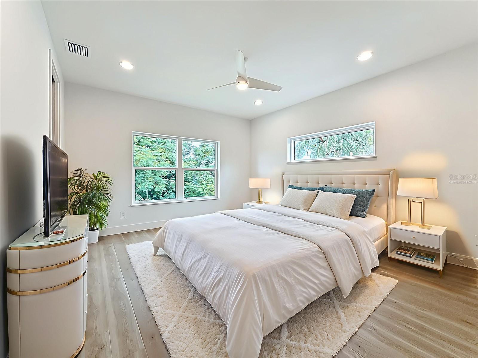 SAFETY HARBOR HEIGHTS - Residential