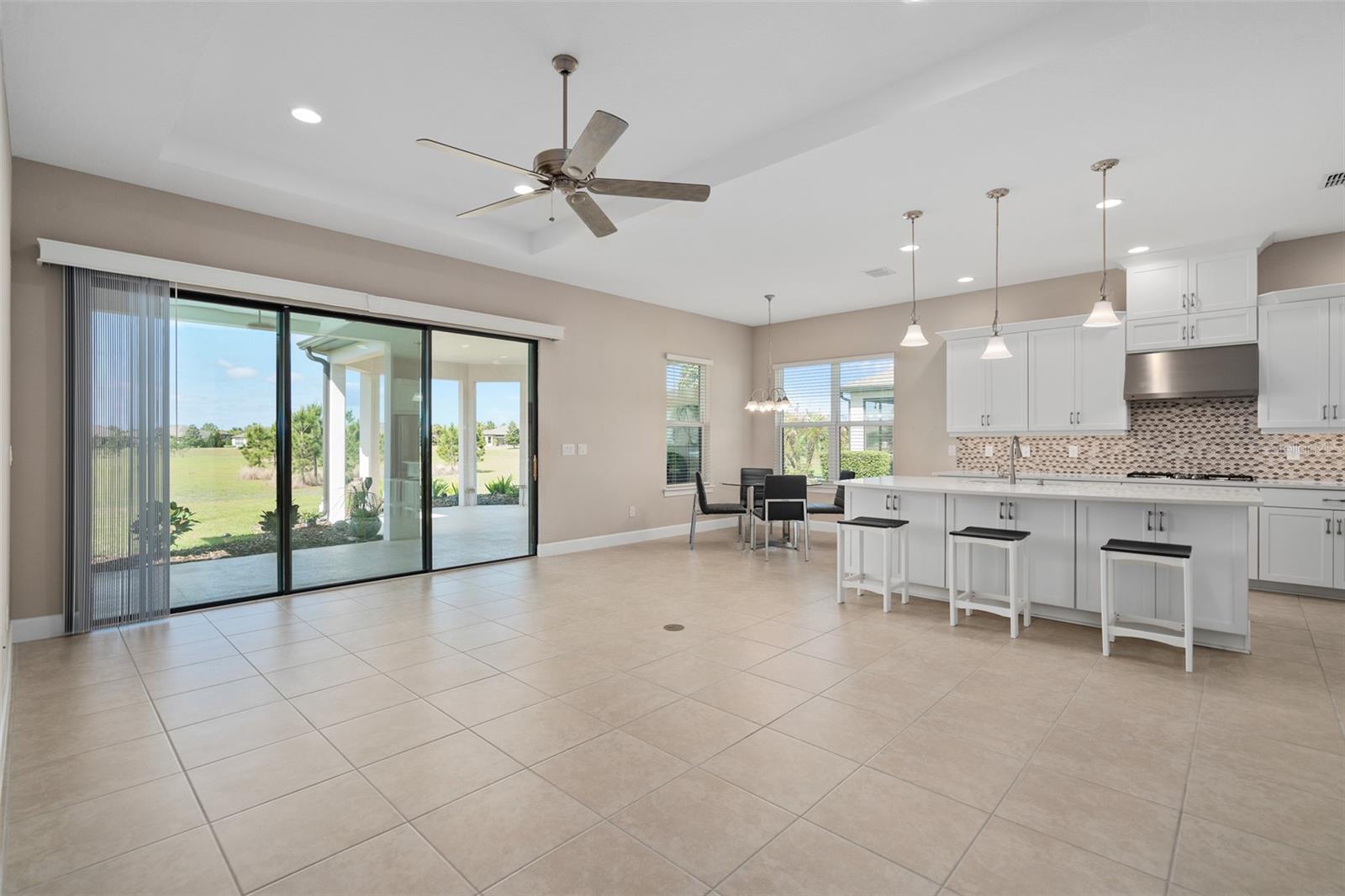 HIGHLAND RANCH ESPLANADE PHASE 2 - Residential