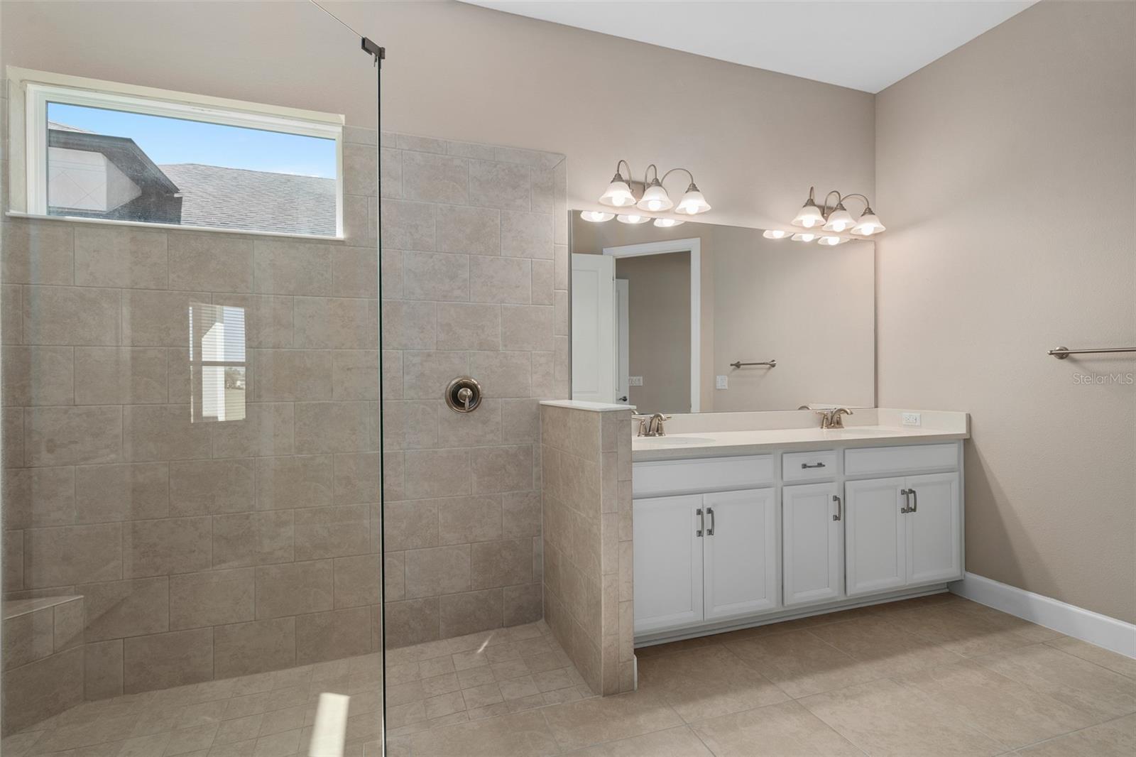 HIGHLAND RANCH ESPLANADE PHASE 2 - Residential