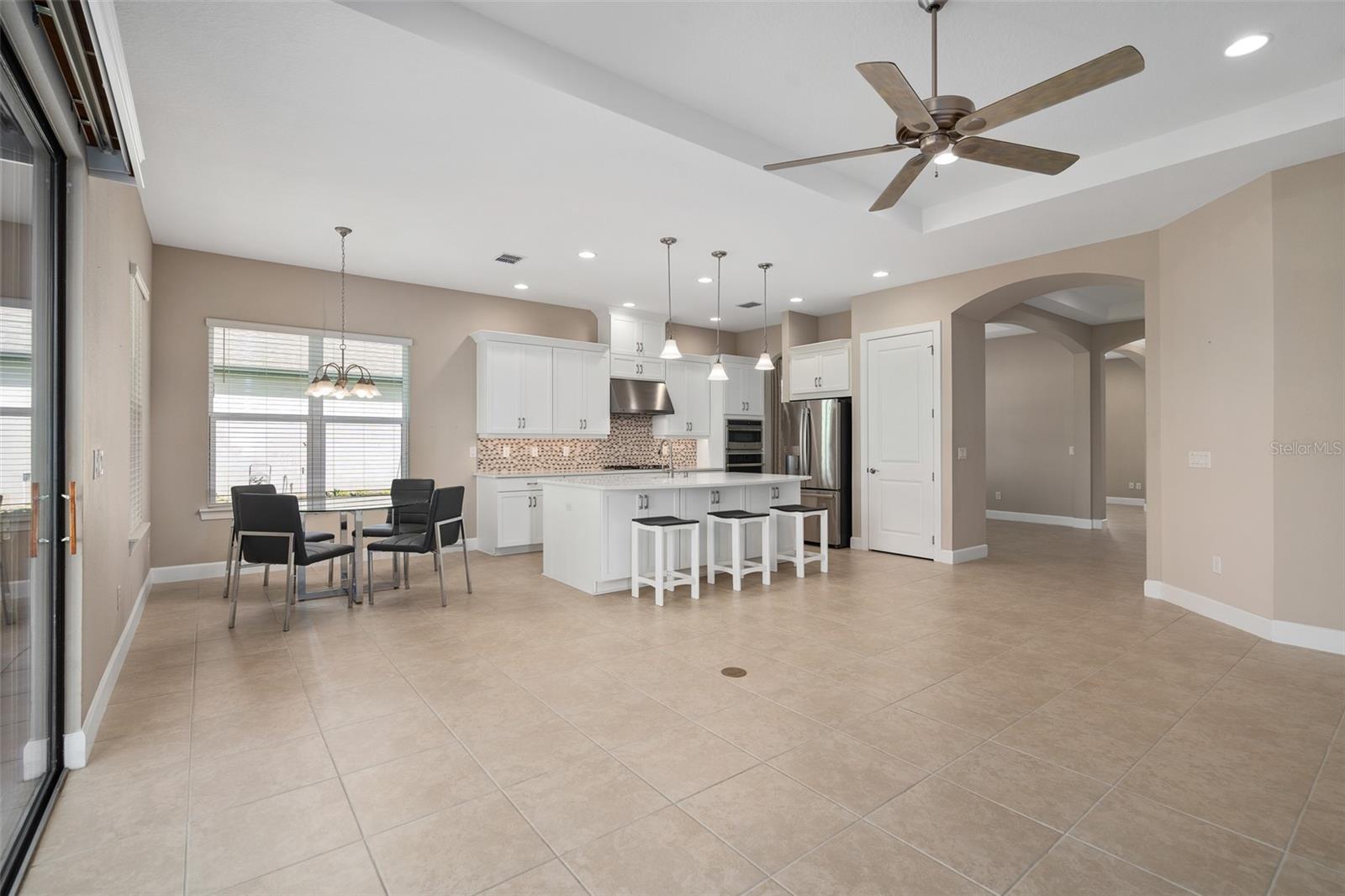 HIGHLAND RANCH ESPLANADE PHASE 2 - Residential