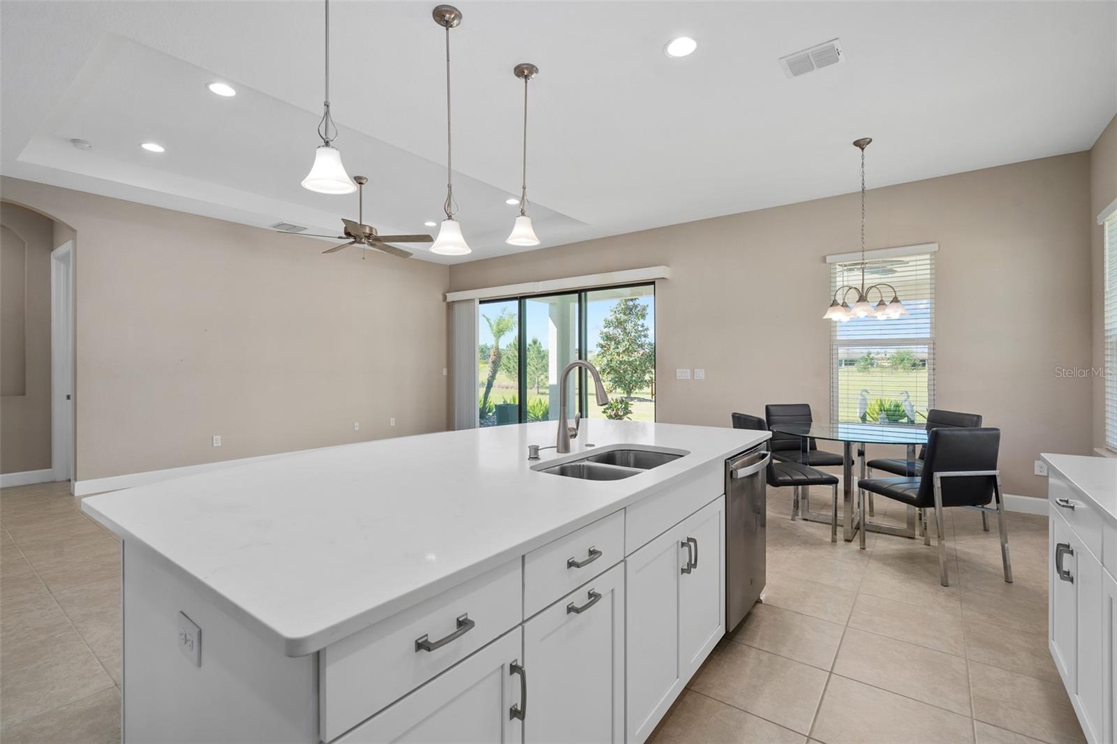 HIGHLAND RANCH ESPLANADE PHASE 2 - Residential