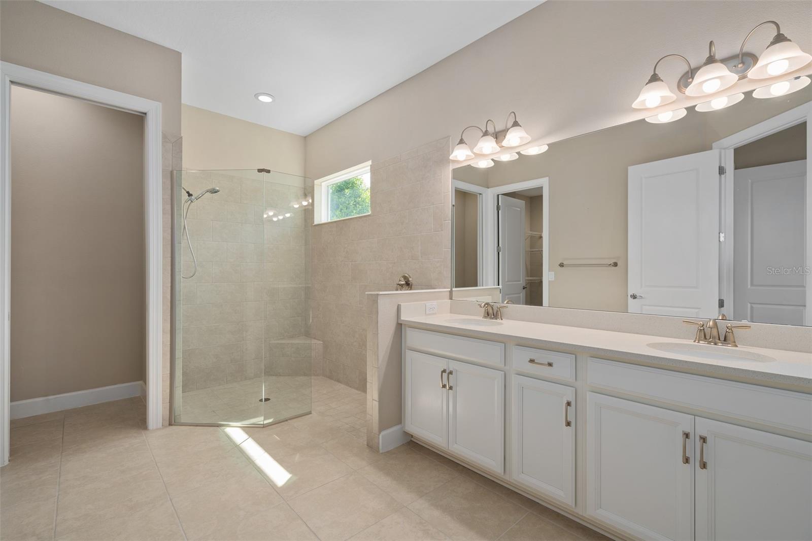 HIGHLAND RANCH ESPLANADE PHASE 2 - Residential