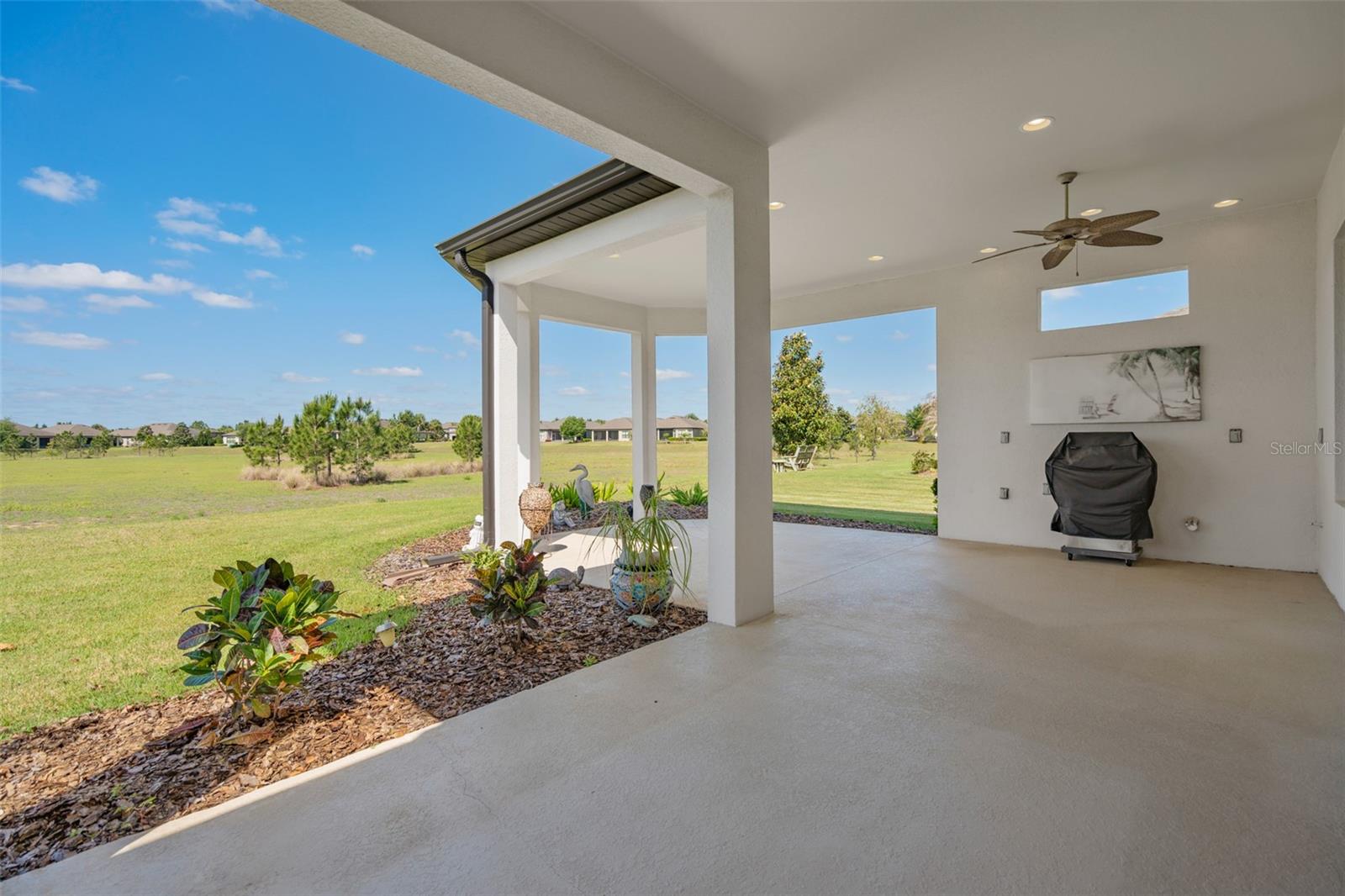 HIGHLAND RANCH ESPLANADE PHASE 2 - Residential