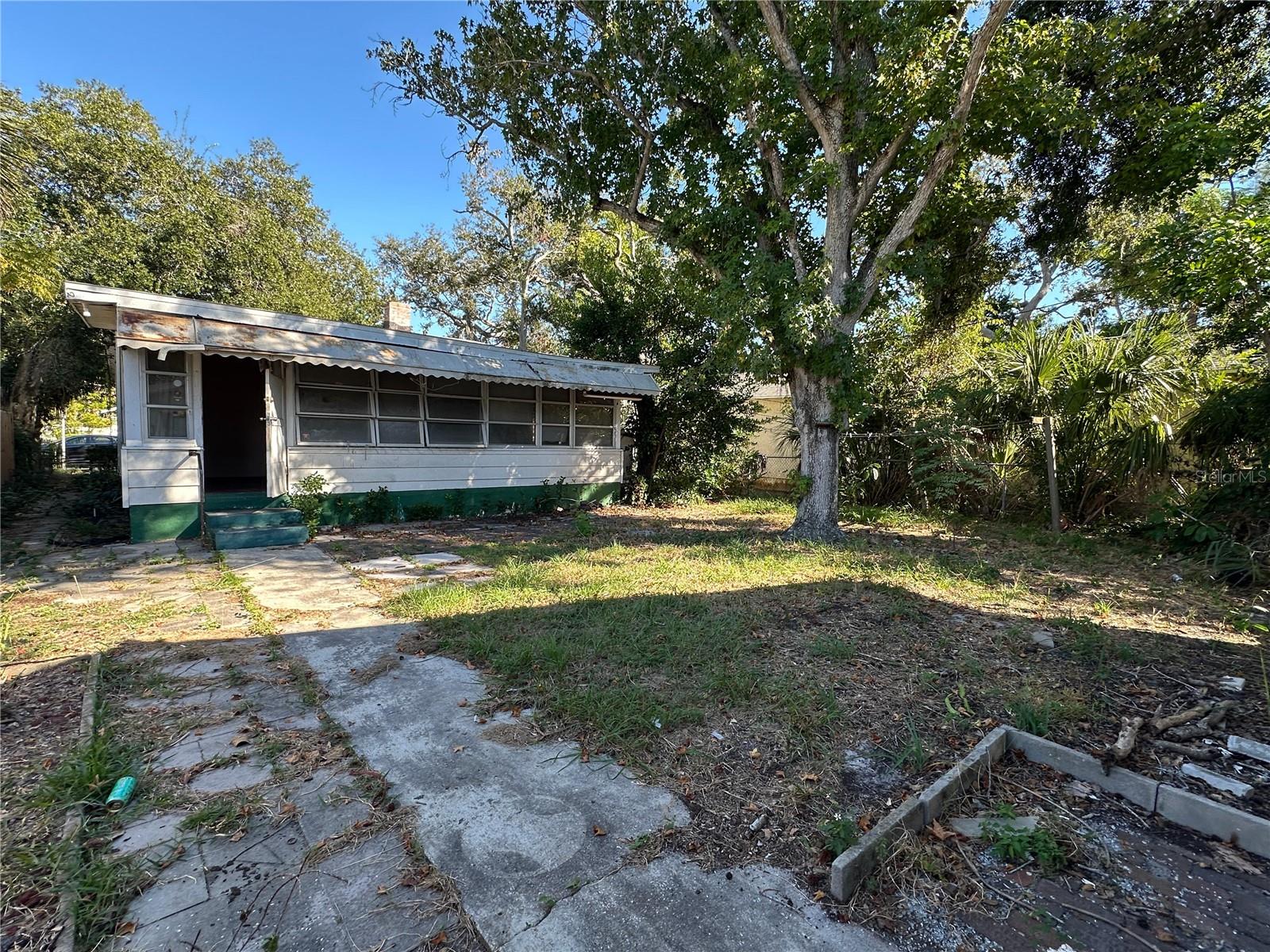 LAKEWOOD TERRACE - Residential