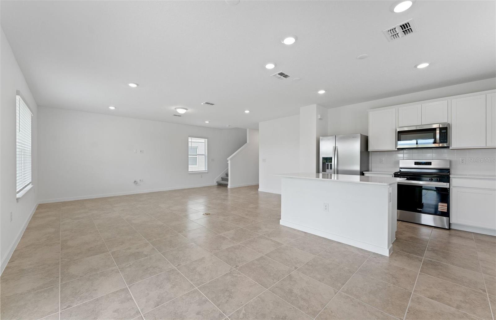 HIGHFIELD AT TWISTED OAKS - Residential