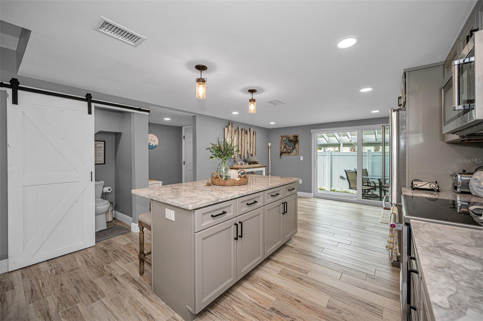 WINDRUSH COVE PH 1 CONDO - Residential