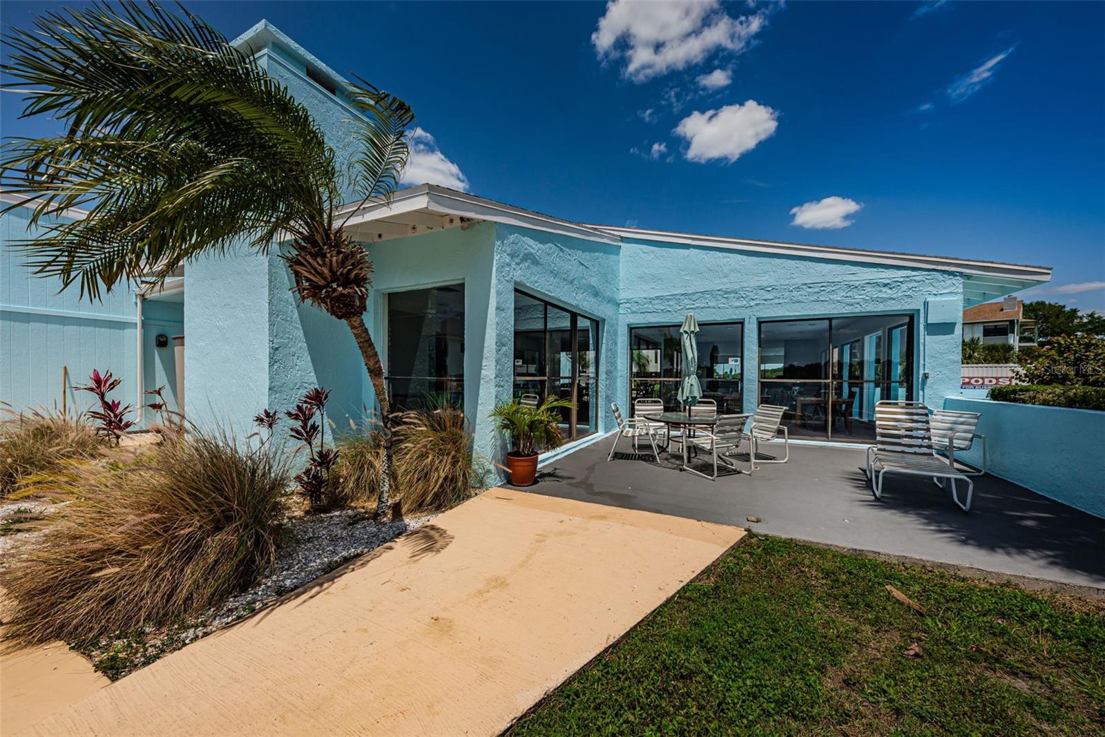 WINDRUSH COVE PH 1 CONDO - Residential