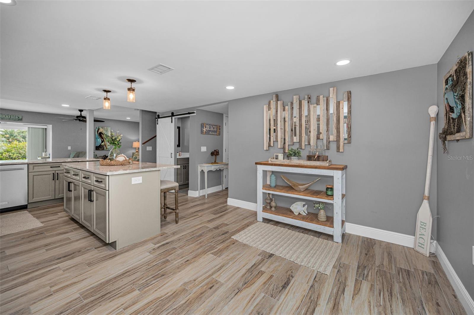 WINDRUSH COVE PH 1 CONDO - Residential