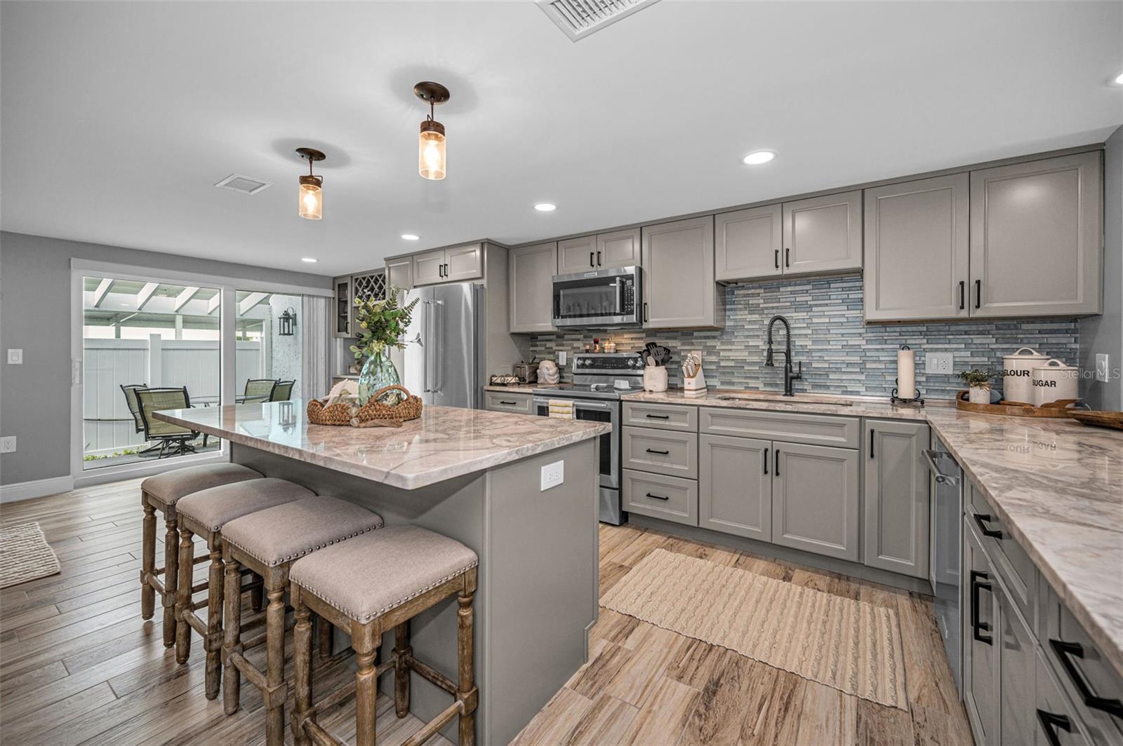 WINDRUSH COVE PH 1 CONDO - Residential