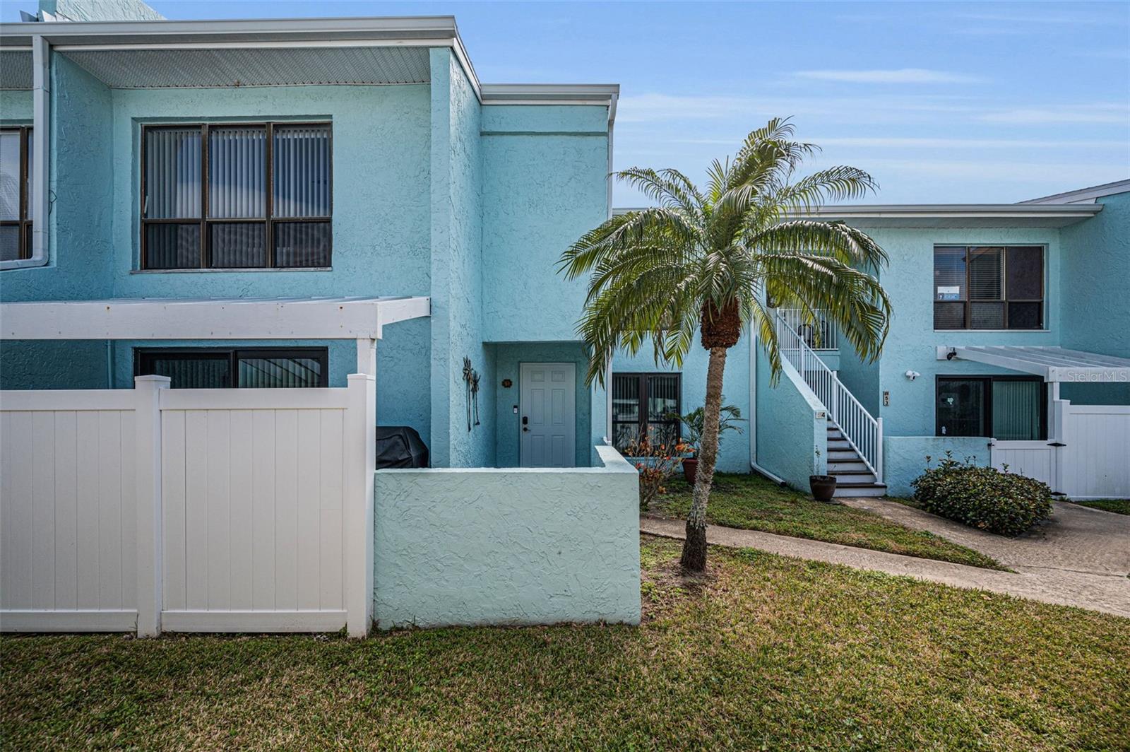 WINDRUSH COVE PH 1 CONDO - Residential