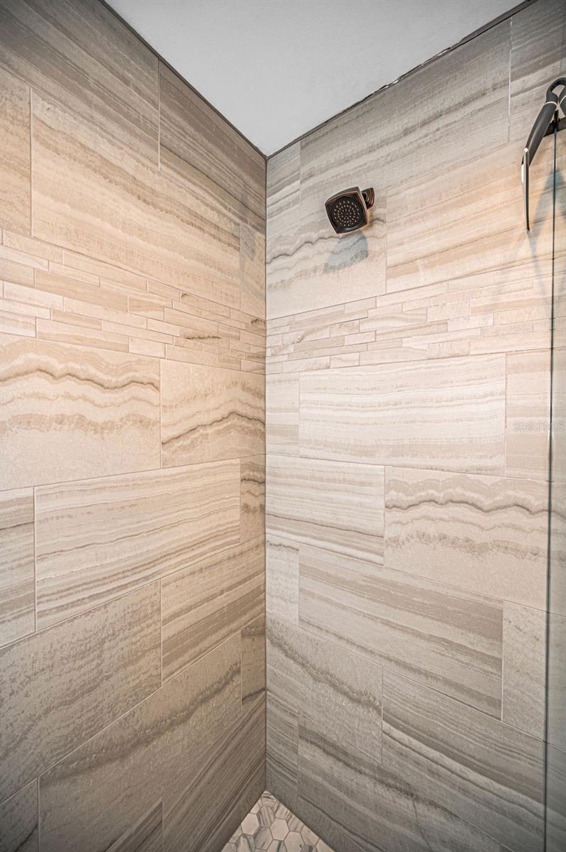 WINDRUSH COVE PH 1 CONDO - Residential