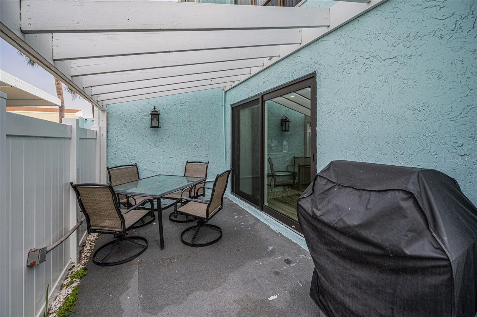 WINDRUSH COVE PH 1 CONDO - Residential