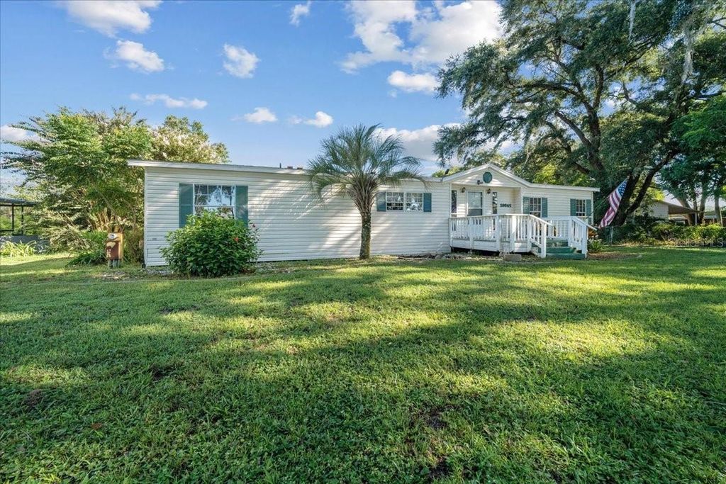Photo of 10865 SE Timucuan Road, Summerfield, FL 34491 (MLS # OM710035)