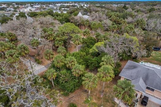 RIVER GULF POINT - Land