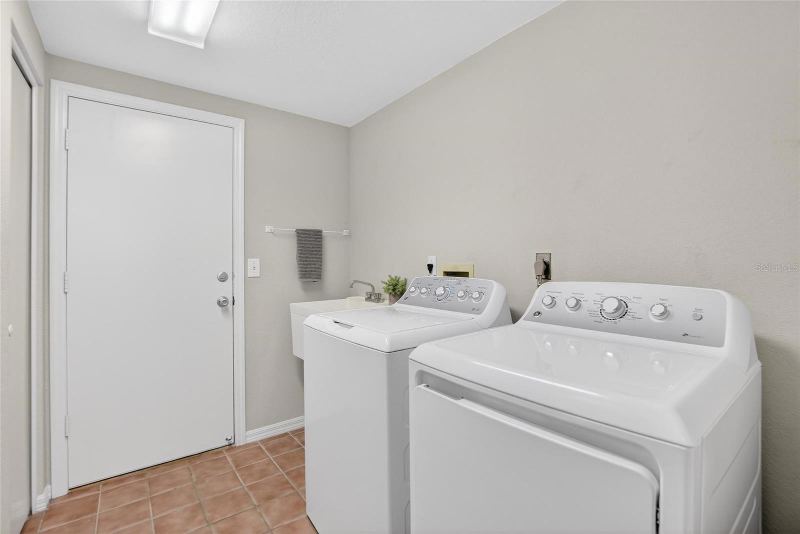 WALDEN LAKE UNIT 33 4 - Residential