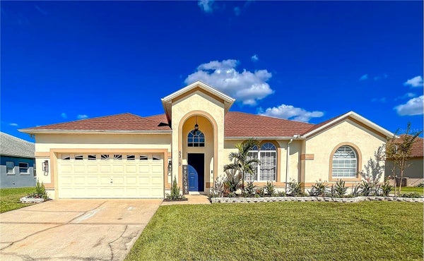 5315 CORAL VINE LN, KISSIMMEE, FL 34758 - Image 1d013b3c00fbeacd442f3d5c782e2fdc/3685966034