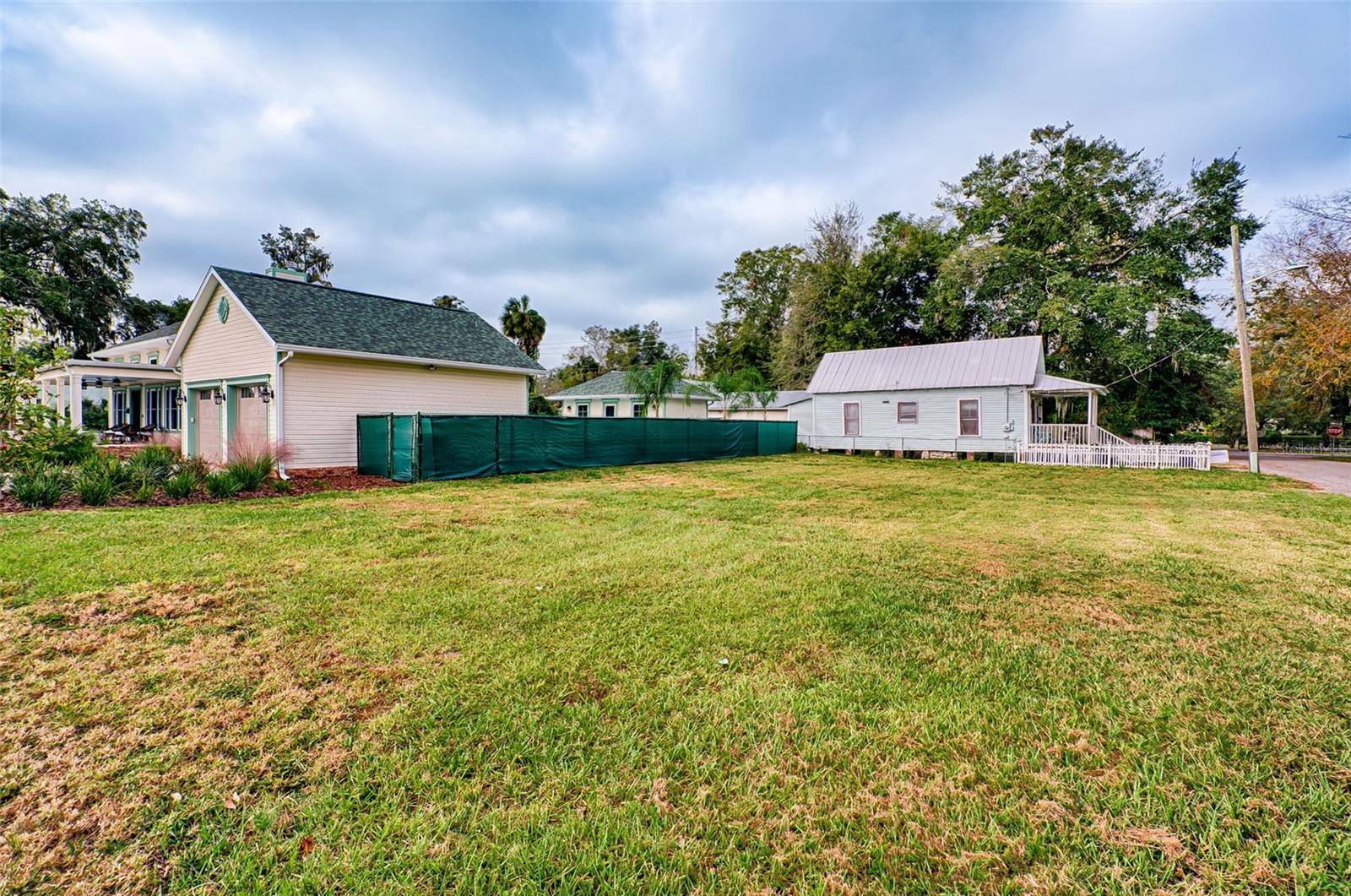 00 NW 7TH AVENUE