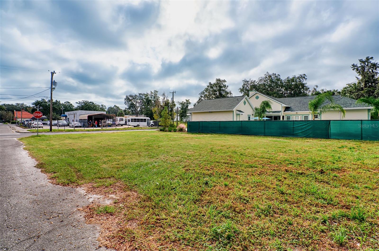 00 NW 7TH AVENUE