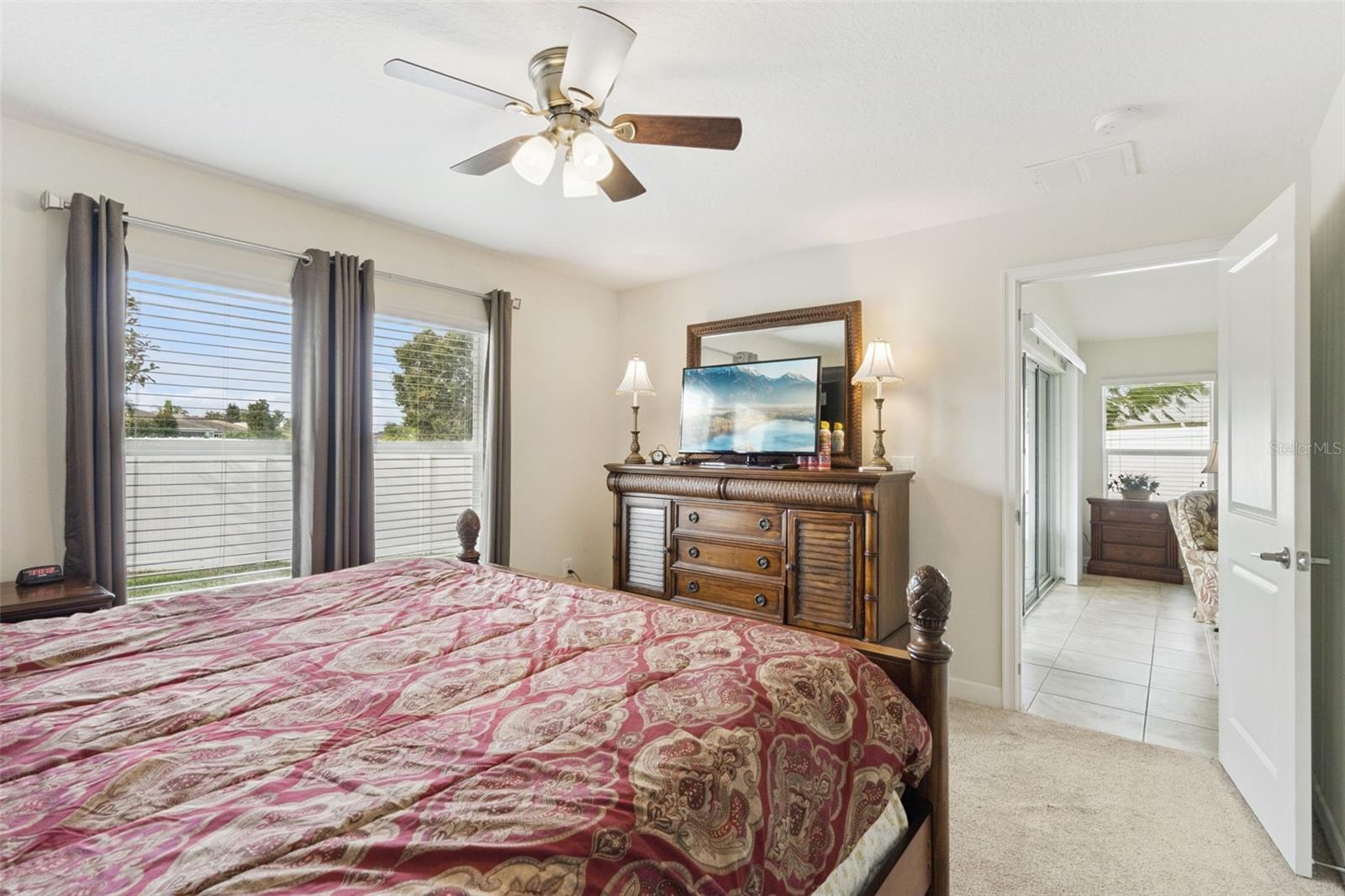 TRADITIONS PH 02 - Residential